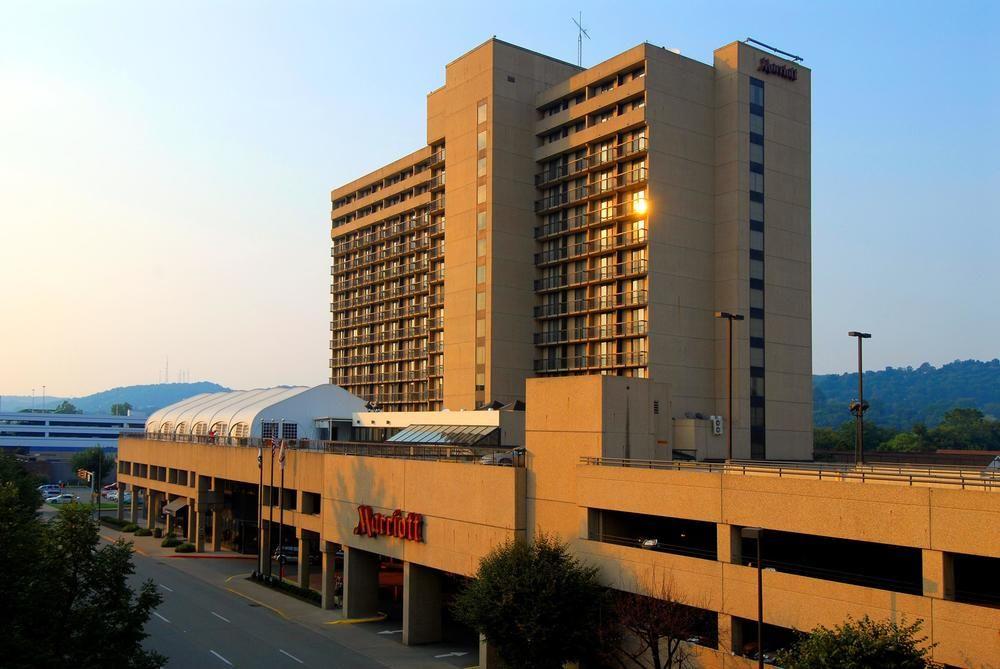 Charleston Marriott Town Center Hotel Bagian luar foto