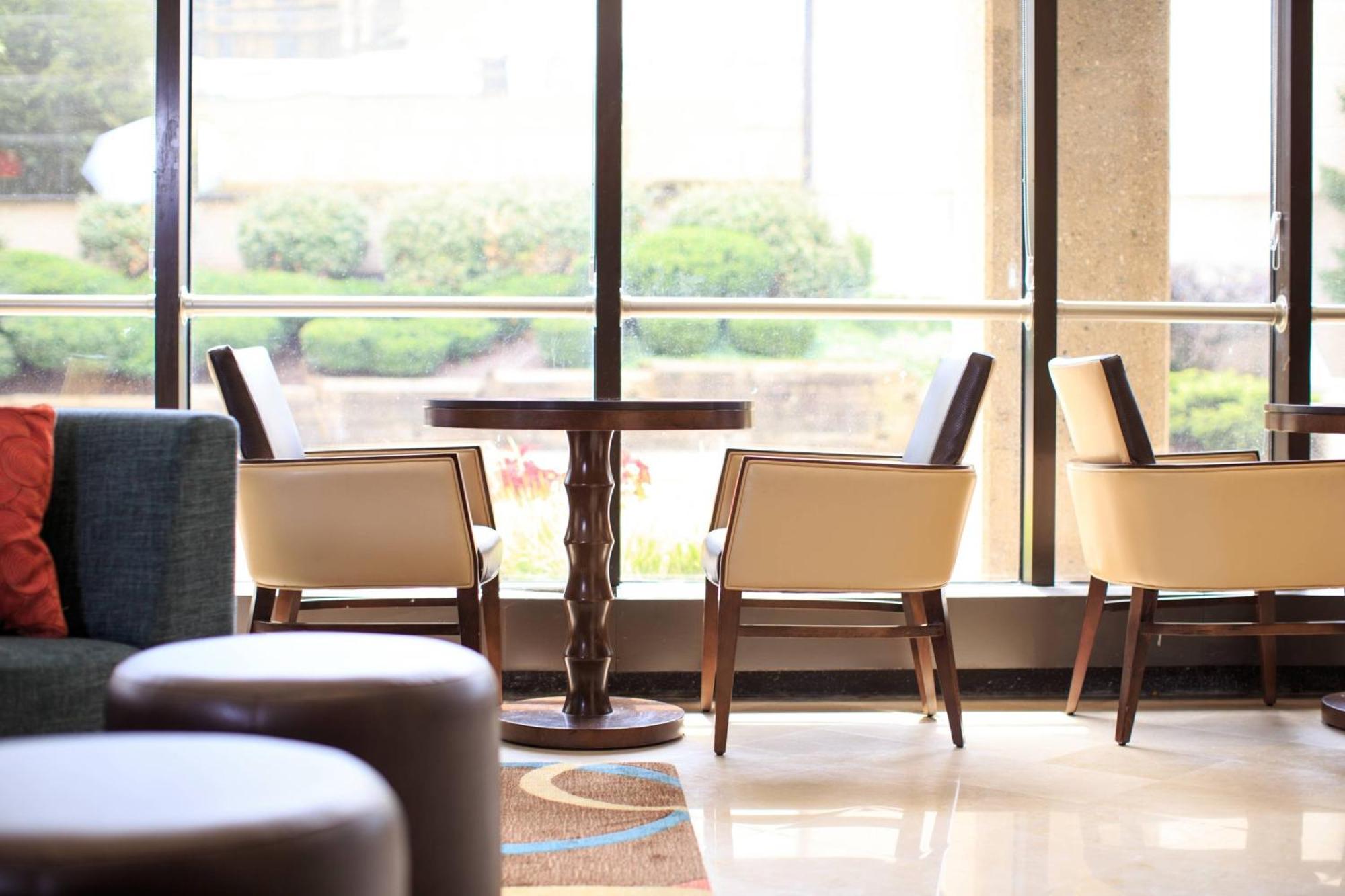 Charleston Marriott Town Center Hotel Bagian luar foto