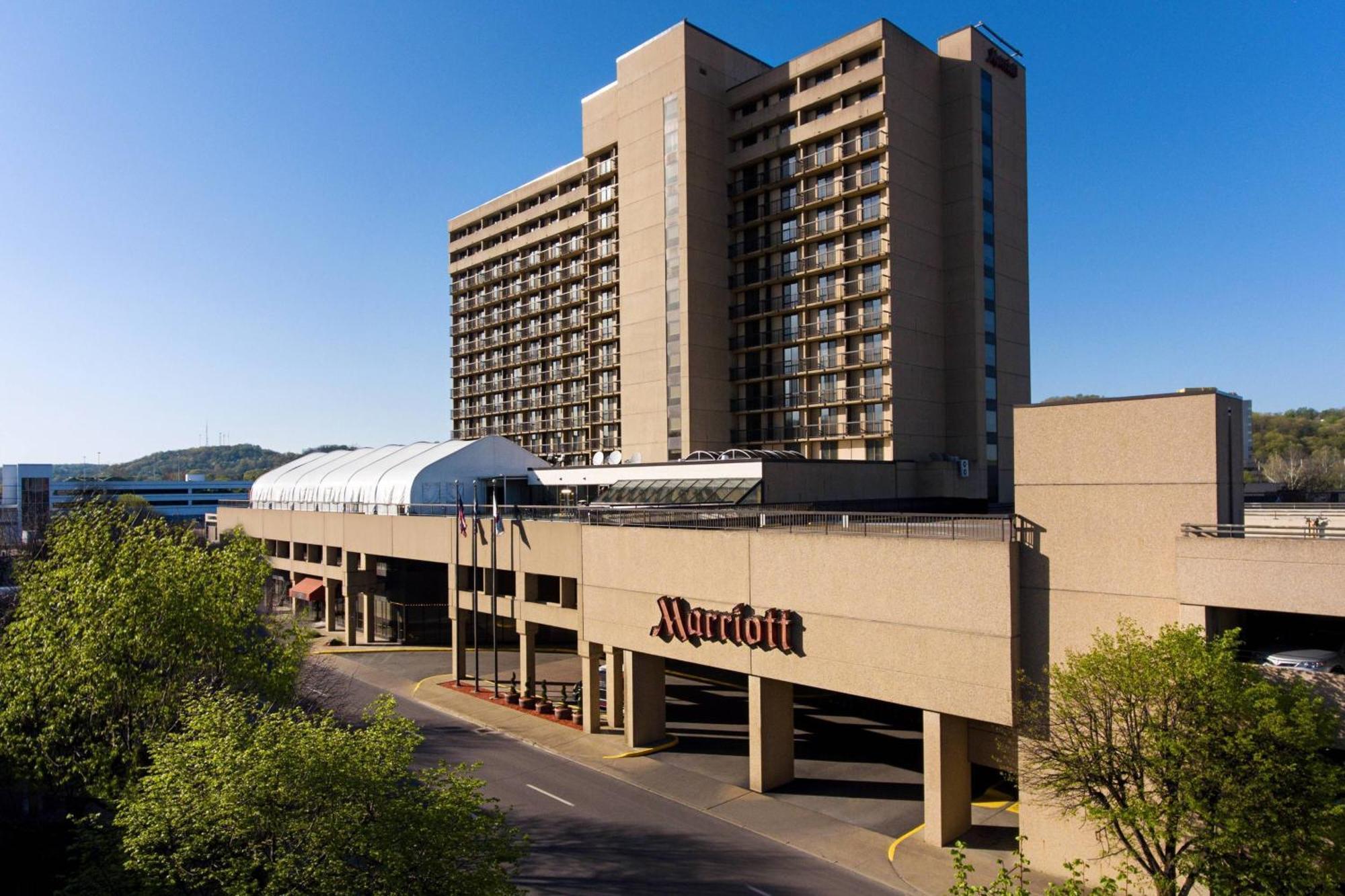 Charleston Marriott Town Center Hotel Bagian luar foto